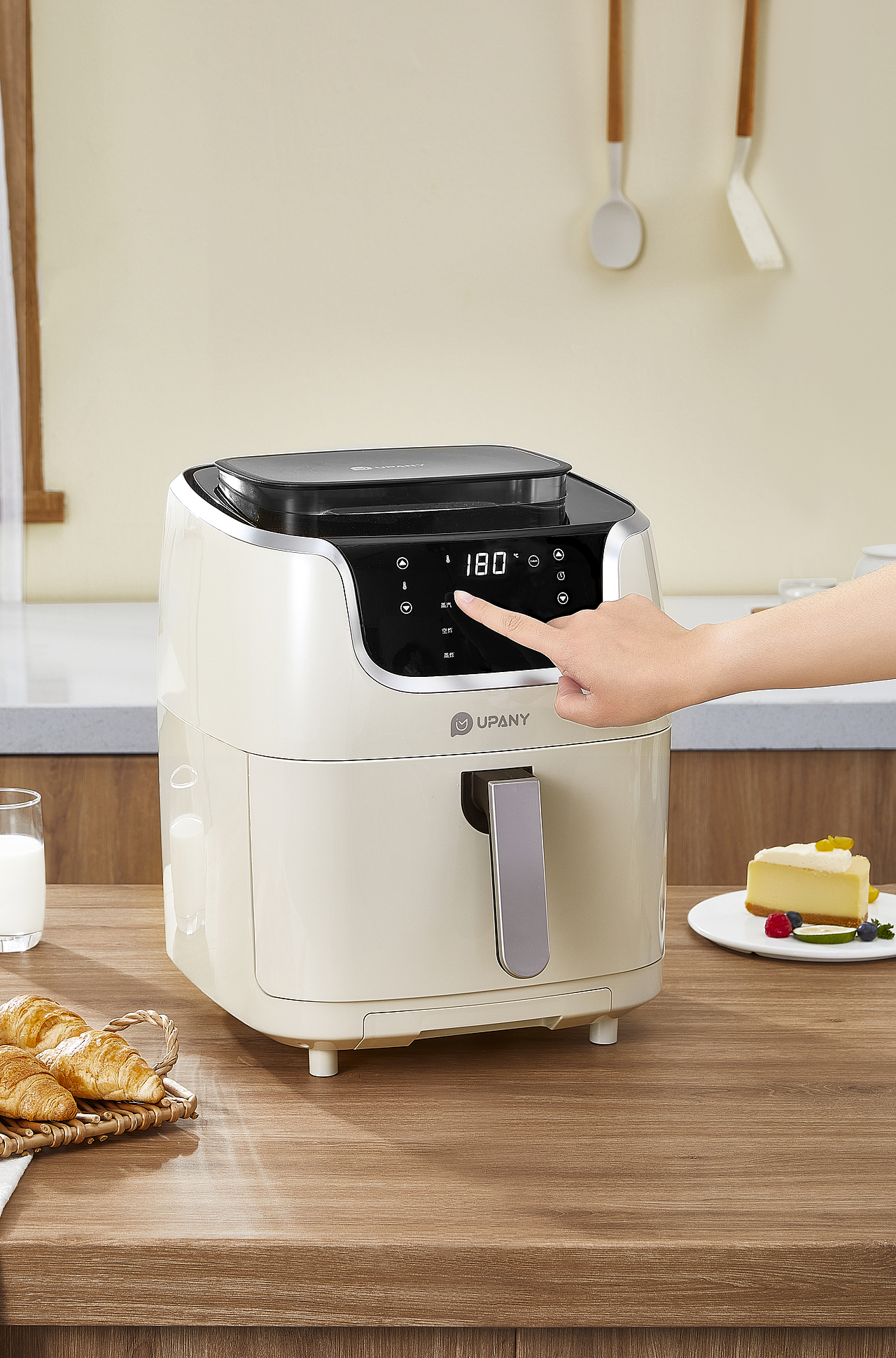 乐趣文化 静物摄影 悠伴空气炸锅（图ZMzAxODc3ODcy） - 产品摄影 - 站酷设计师乐趣视觉营销原创素材 - 站酷ZCOOL