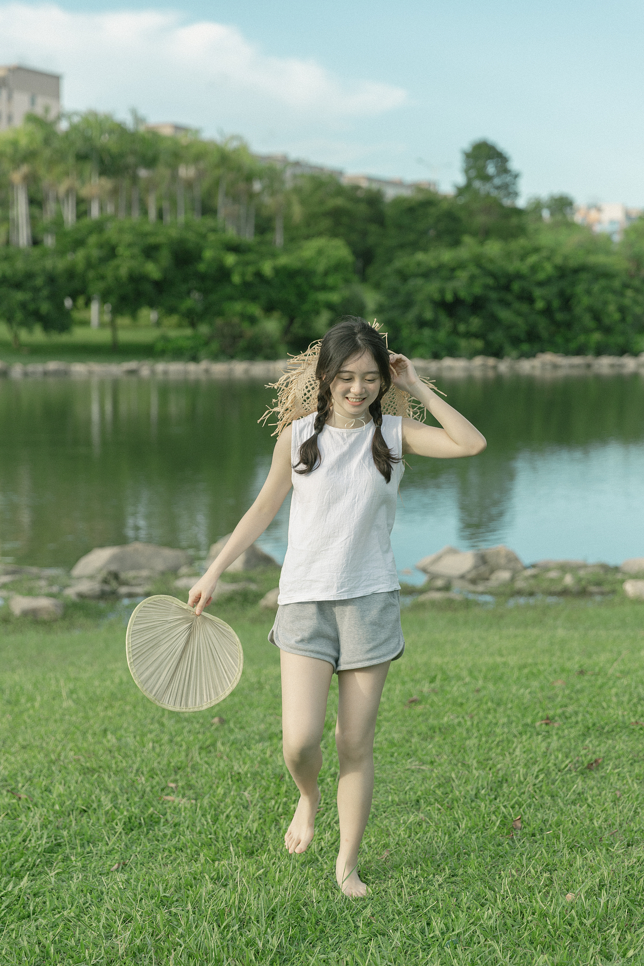 夏末秋初（图ZMzE1Nzc1OTI0） - 人像摄影 - 站酷设计师留哈哈原创素材 - 站酷ZCOOL