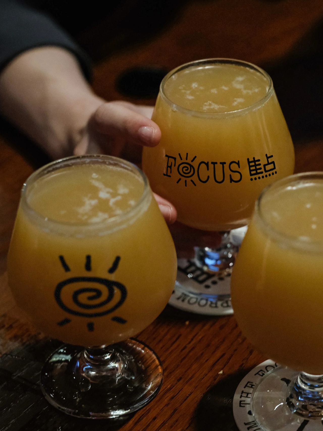 焦点 精酿 酒吧 FOCUS TAPROOM（图ZMjk2NzQzOTk2） - 品牌 - 站酷设计师GEZI鸽子原创素材 - 站酷ZCOOL