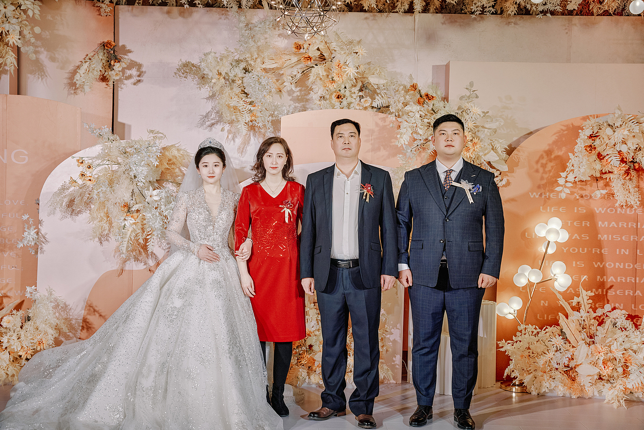 2021.12.19（图ZMzA3MzgzMDcy） - 婚礼摄影 - 站酷设计师摄影师王大飞原创素材 - 站酷ZCOOL