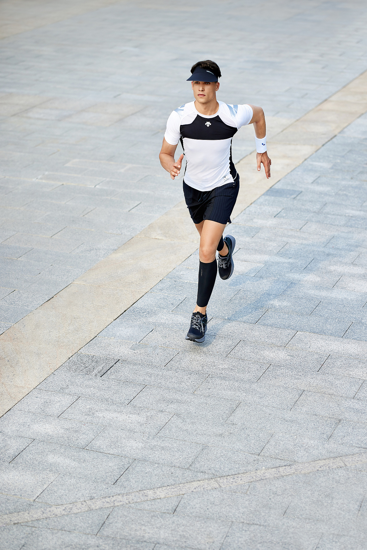 运动产品拍摄｜练己（图ZMzY0OTgyOTEy） - 产品摄影 - 站酷设计师TMOST产品拍摄原创素材 - 站酷ZCOOL