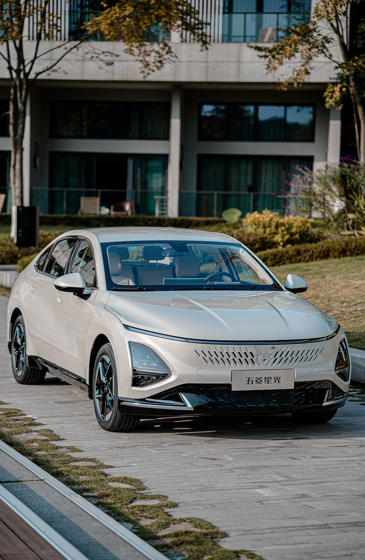 国产A7平替？五菱星光，超A级大溜背轿跑（图ZMzUzNzQwNjEy） - 产品摄影 - 站酷设计师蜘蛛MX原创素材 - 站酷ZCOOL