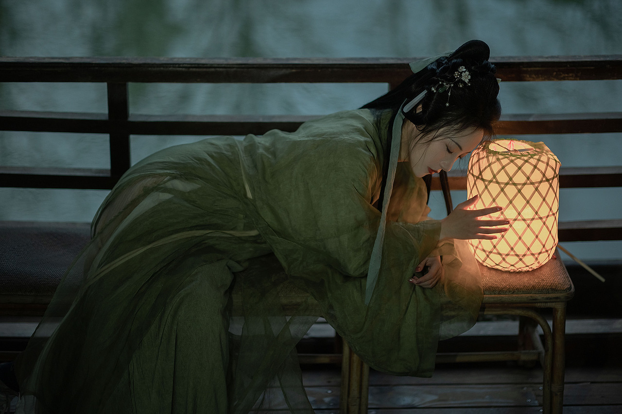 绿意晓声浓（图ZMzQyMTEyODQ4） - 人像摄影 - 站酷设计师若寒Rock原创素材 - 站酷ZCOOL