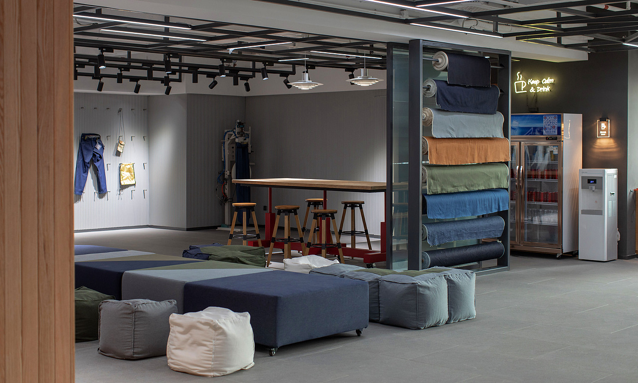 DENiM FUTURE  功能办公SI系统空间设计