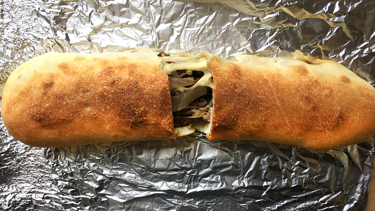 山姆牛肉卷，薄脆饼皮，爆汁牛肉，超长拉丝奶酪！（图ZMjk5NTc2Nzg0） - 其他 - 站酷设计师宅家吃货JACKERLU原创素材 - 站酷ZCOOL