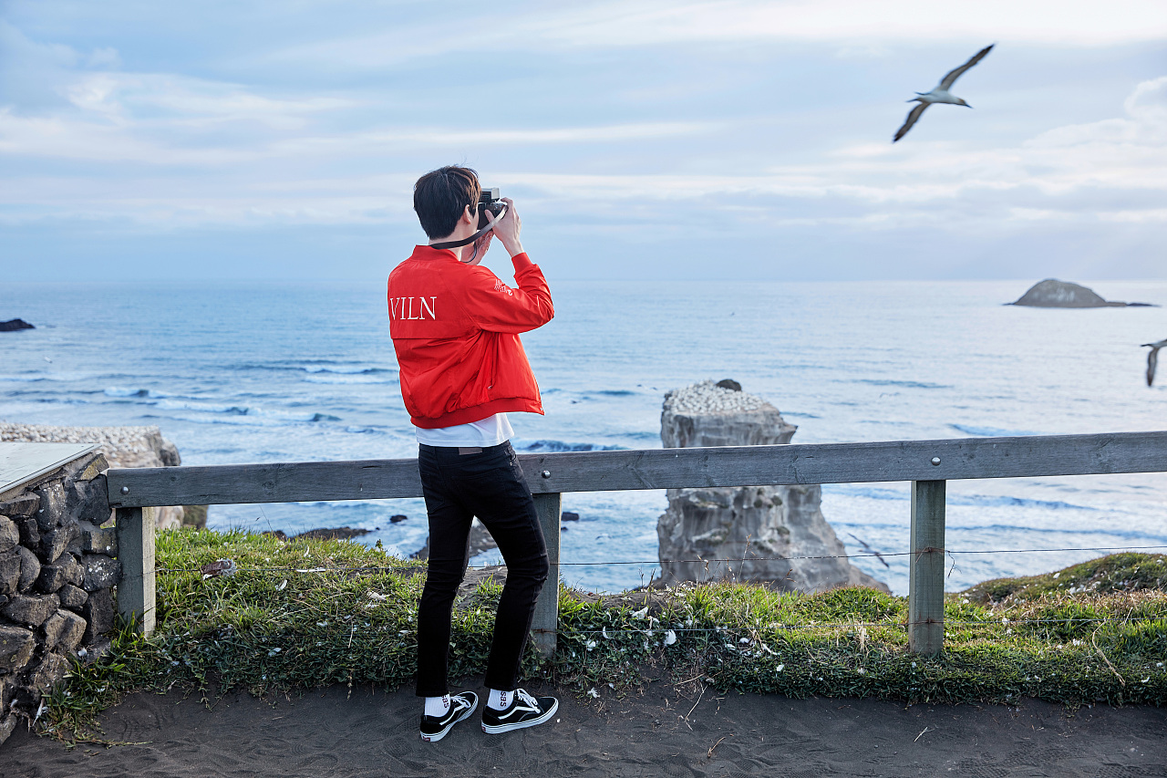 服饰摄影 | 太平鸟男装 X 乐趣（图ZMzM5NjAwODMy） - 产品摄影 - 站酷设计师乐趣UED原创素材 - 站酷ZCOOL