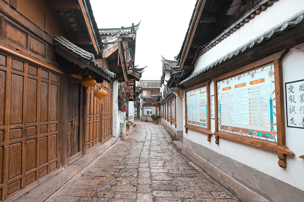 悠然自得的生活節(jié)奏（圖ZMzUyMDYzMjQ4） - 人文/紀(jì)實(shí)攝影 - 站酷設(shè)計(jì)師找方向的魚(yú)原創(chuàng)素材 - 站酷ZCOOL