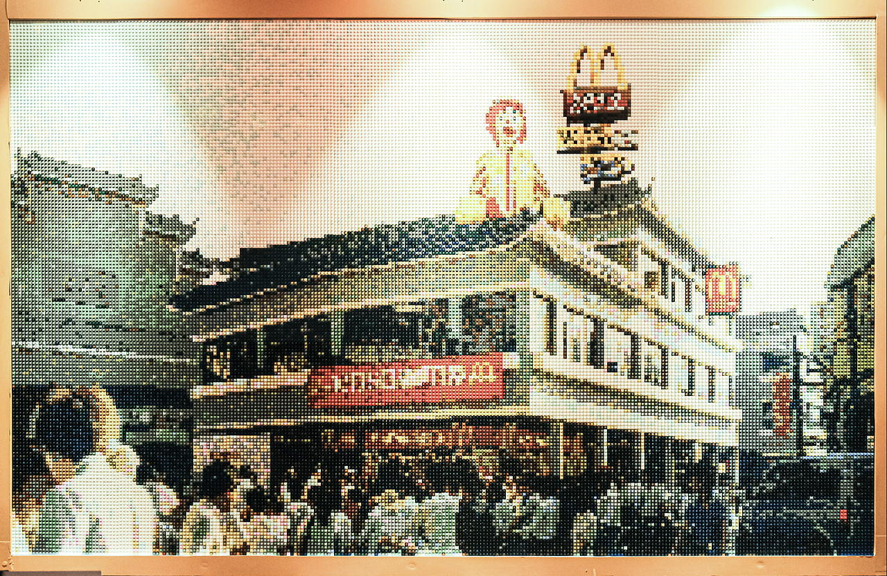 麦当劳BFF麦麦小镇|NYGDESIGN