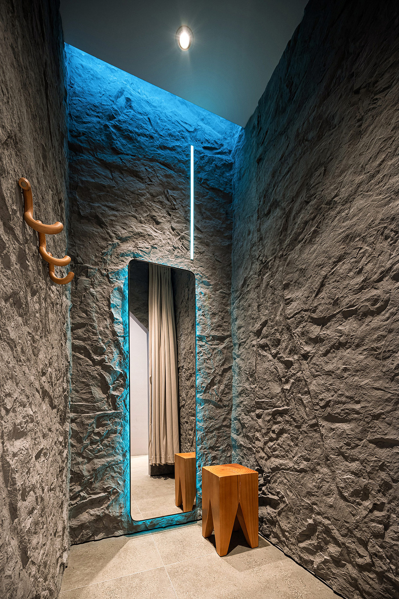 巴拉巴拉童装b/p长沙IFS国金店，探索科技与时尚的边界