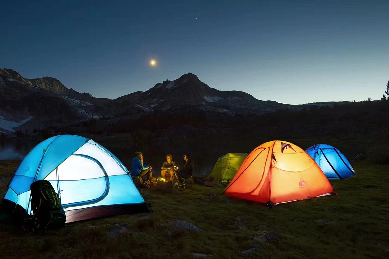 拥抱自然，趣享户外（图ZMzAyNjY2MzA4） - 人像摄影 - 站酷设计师只会鲁班原创素材 - 站酷ZCOOL