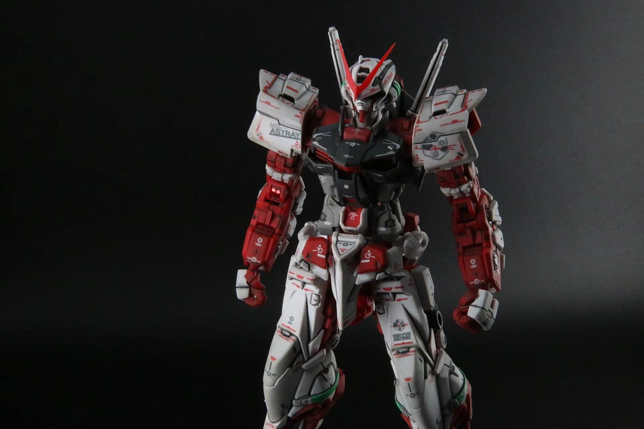 万代 RG 机动战士高达 SEED ASTRAY 红异端 拼装 摄影