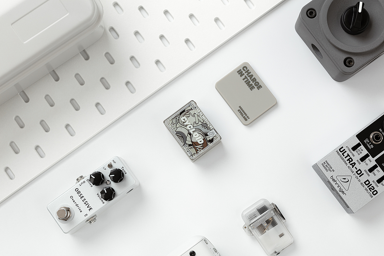 随手拍丨CYCLOID 30W 鞋盒充电头（图ZMzM0NTUwMTky） - 产品摄影 - 站酷设计师白底图原创素材 - 站酷ZCOOL