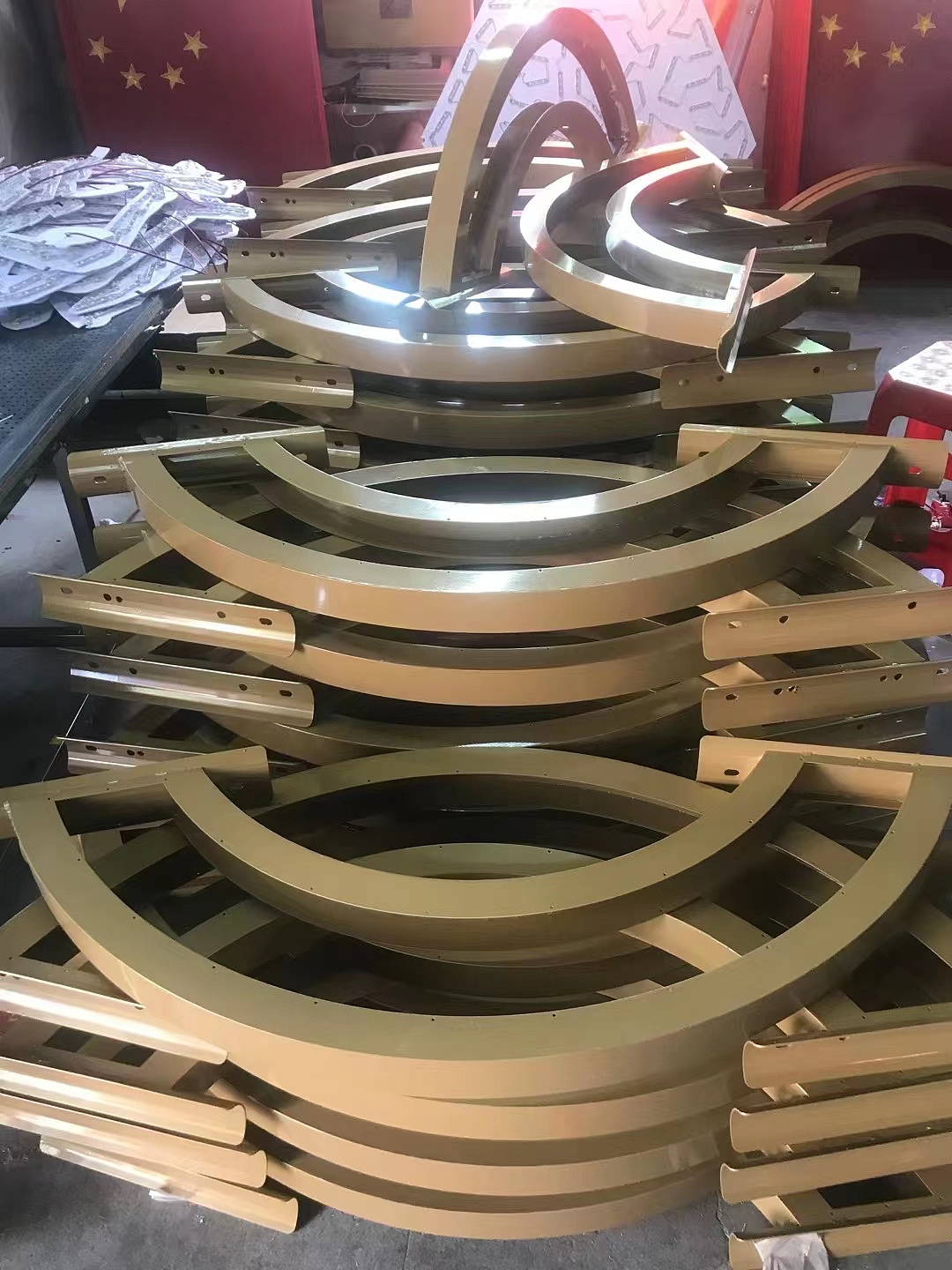 简约大气彩虹双臂路灯双杆双头路灯世博光电厂家