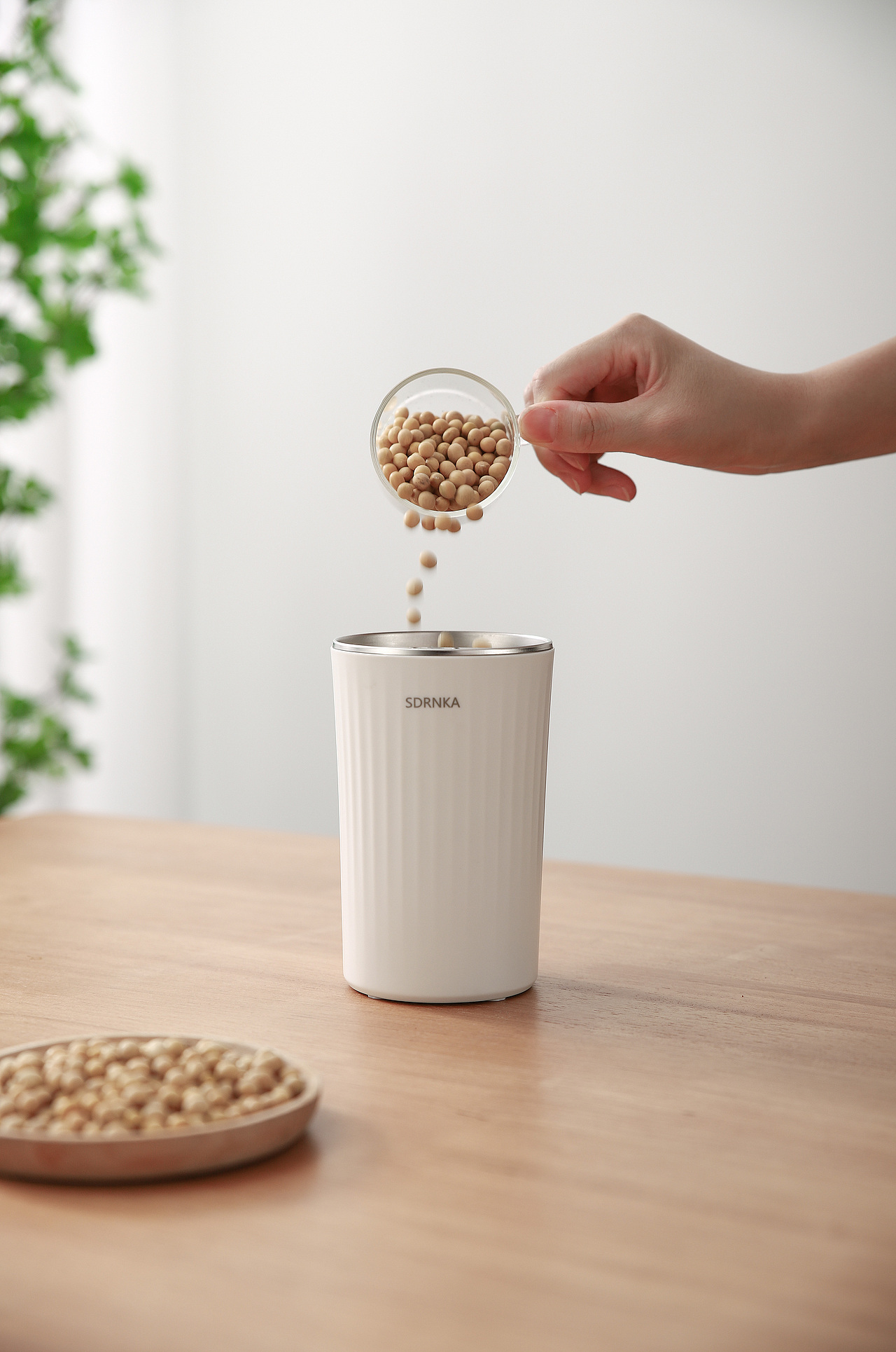 日系研磨杯拍攝（圖ZMzIzOTM4NzUy） - 產(chǎn)品攝影 - 站酷設(shè)計(jì)師藝卓攝影設(shè)計(jì)原創(chuàng)素材 - 站酷ZCOOL