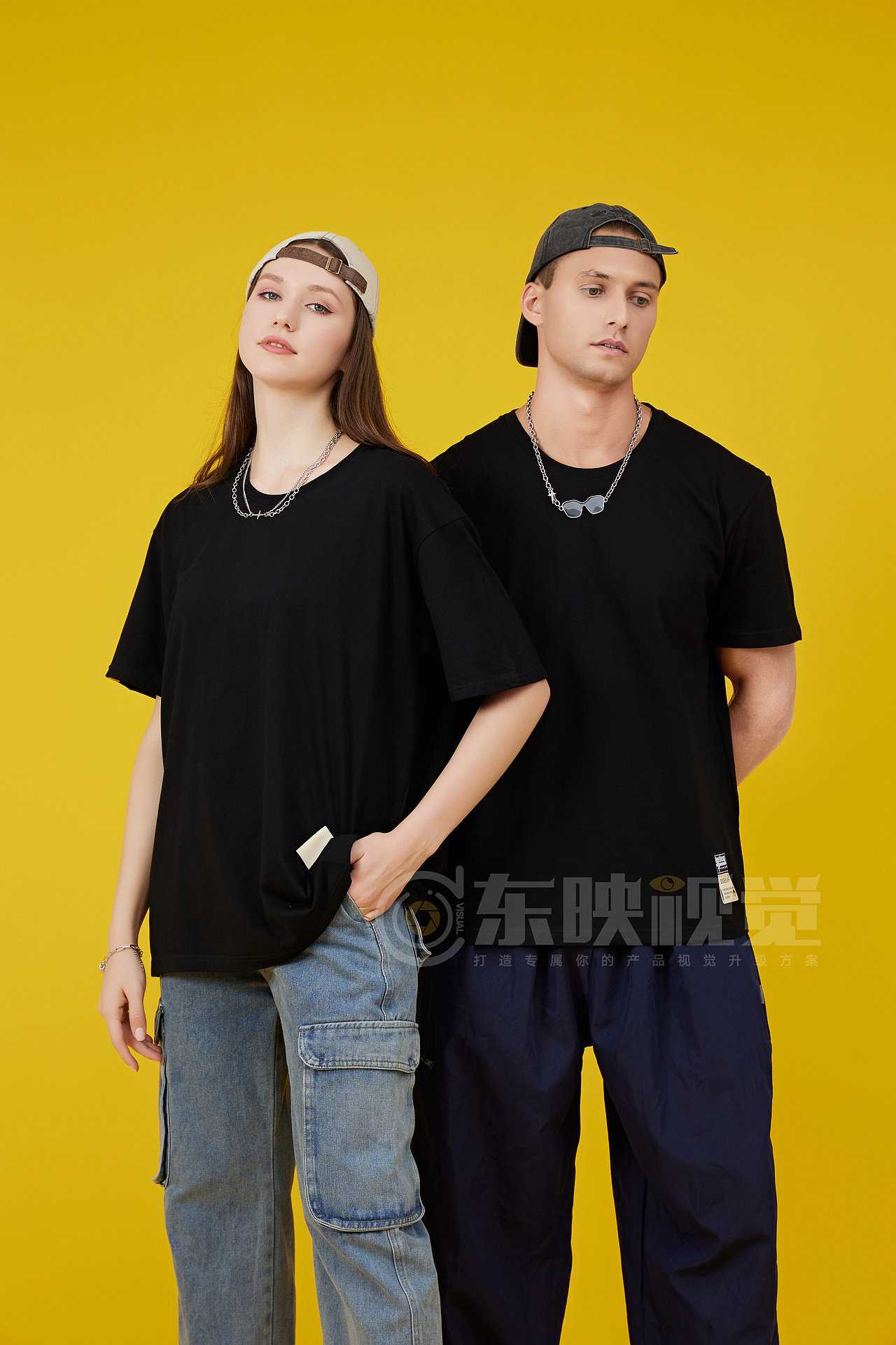 东映视觉-情侣T恤（图ZMzU0MzEyMzA0） - 产品摄影 - 站酷设计师东映视觉原创素材 - 站酷ZCOOL