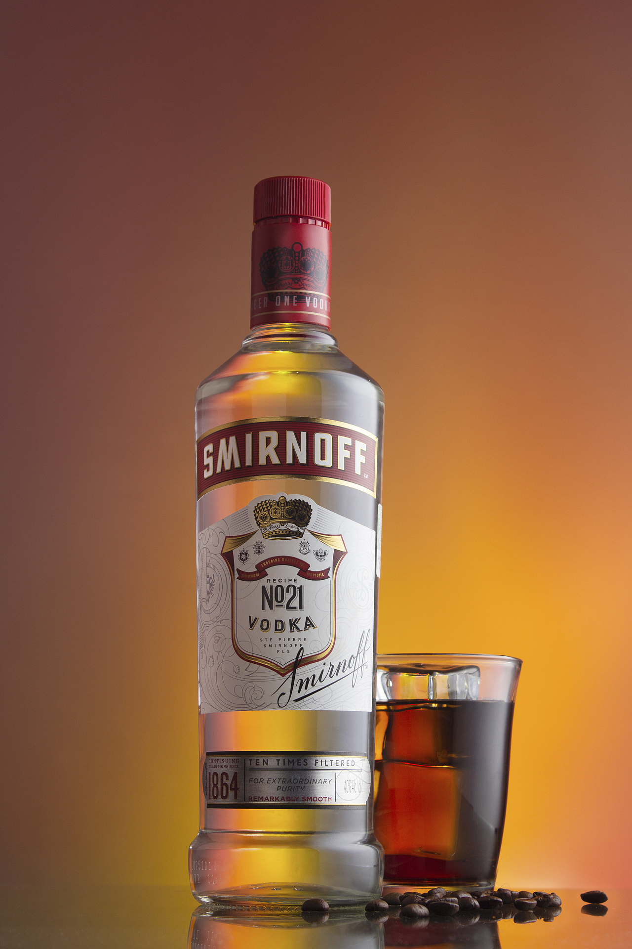 【教】洋酒伏特加酒瓶静物摄影拍摄布灯光课程教学培训