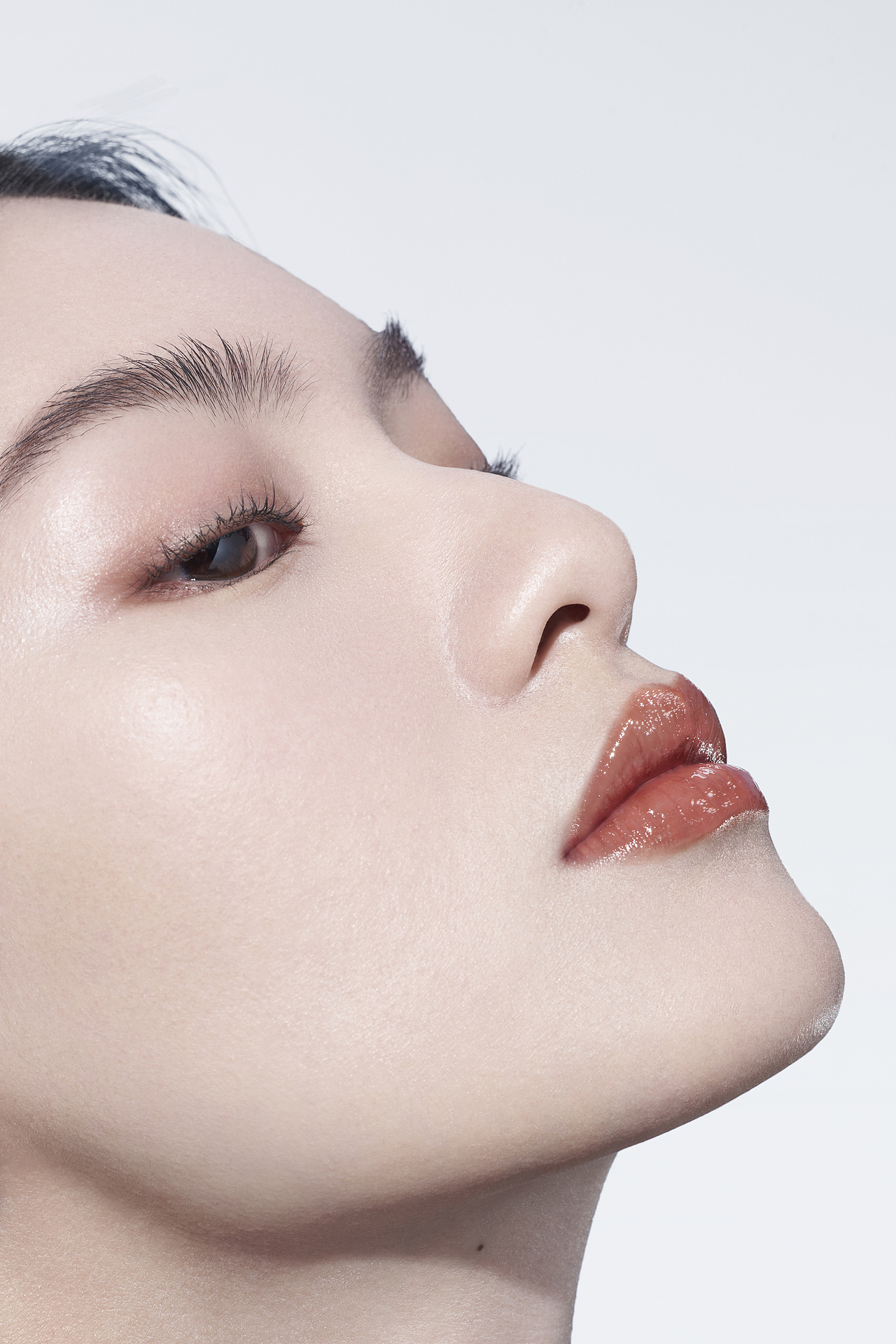 ysl&邱天美妆大片