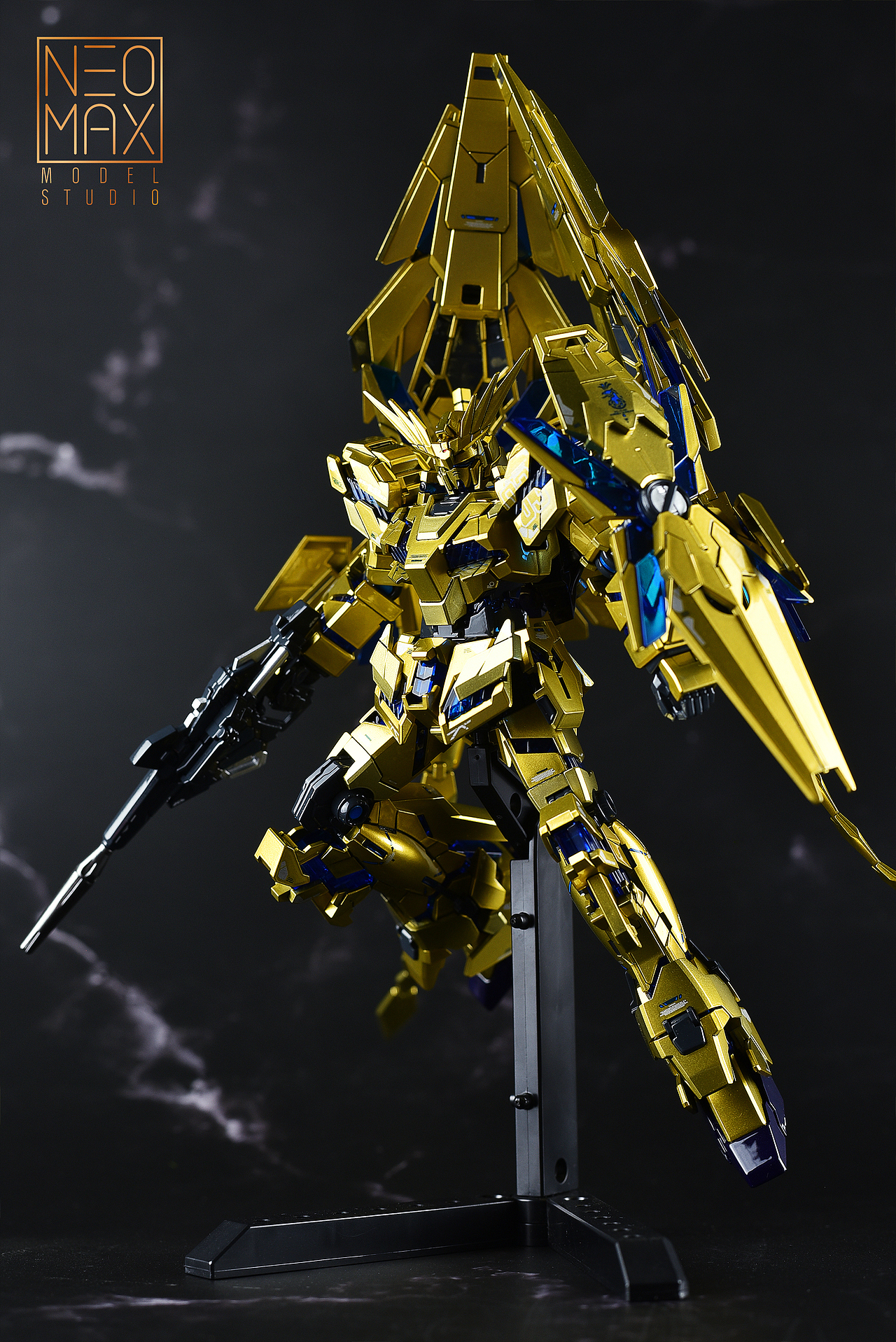 不死凤凰!高达模型作品【hg独角兽三号机-菲尼克斯】