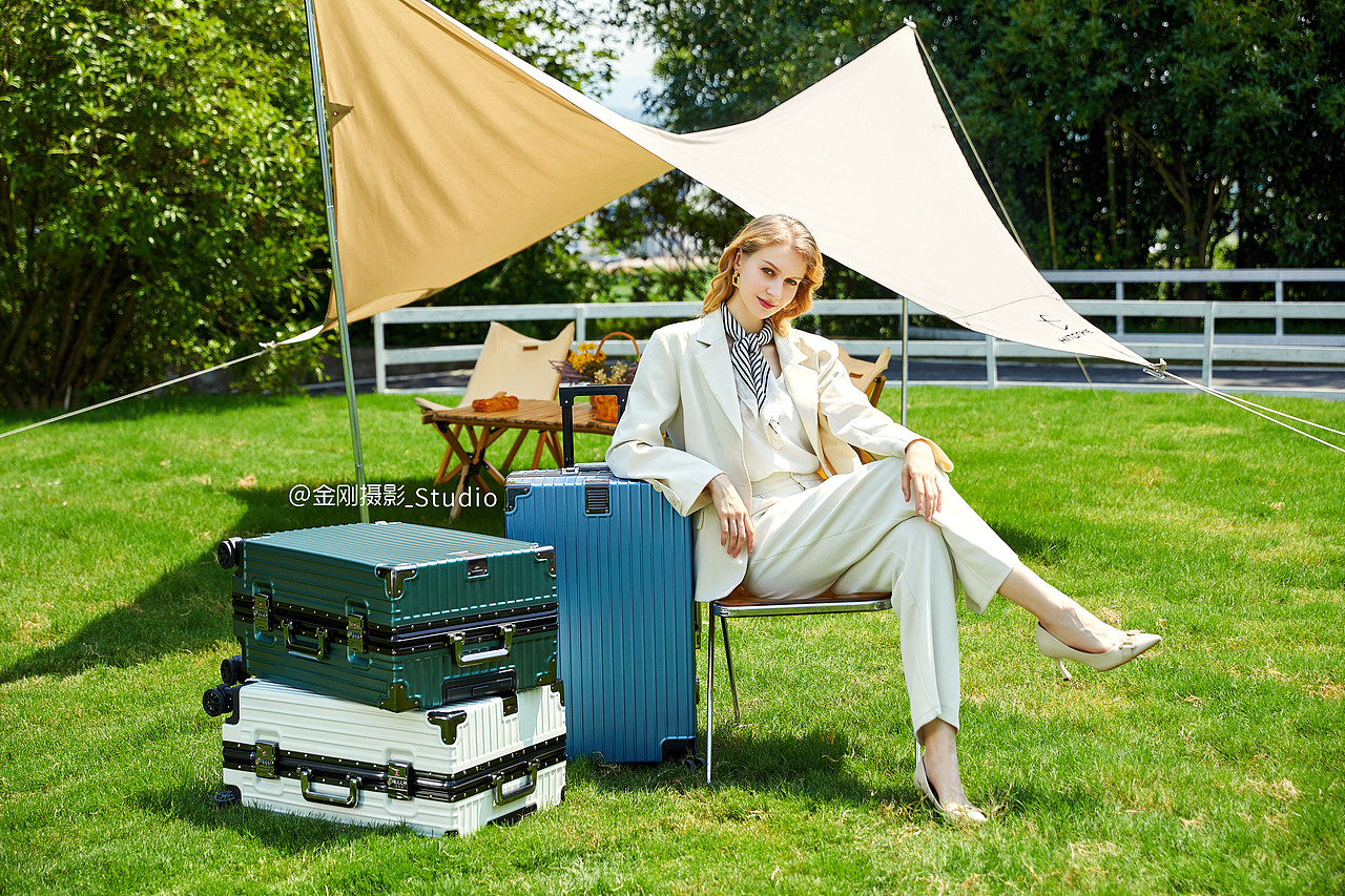 行李箱拍摄