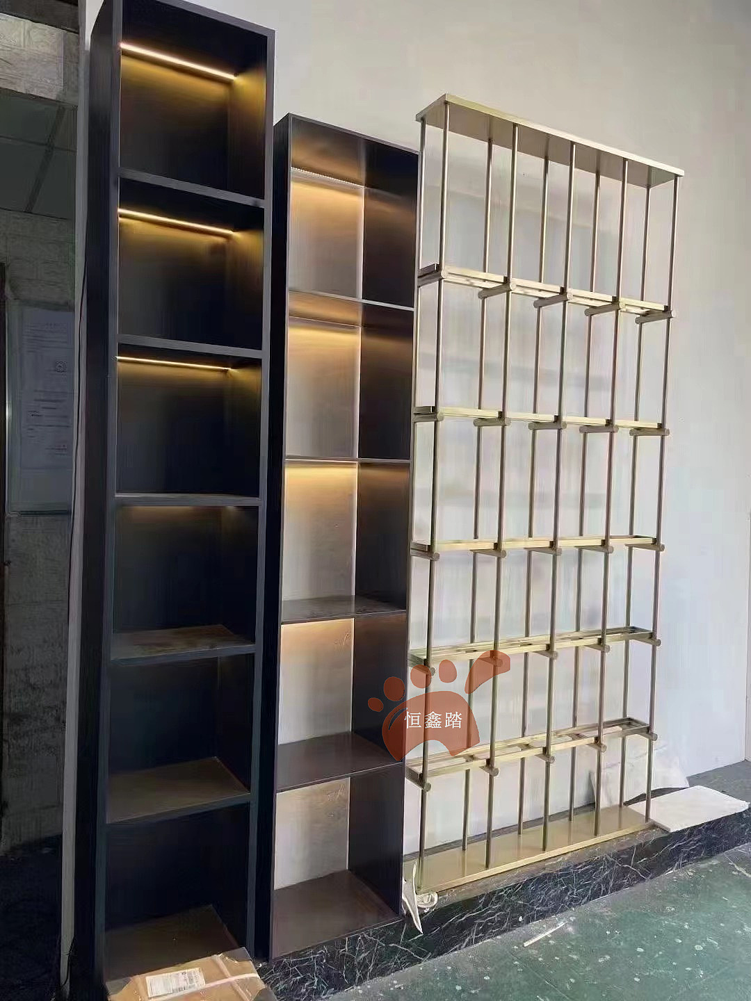 酒店大堂不锈钢仿古铜壁龛 不锈钢满焊酒柜细节精致