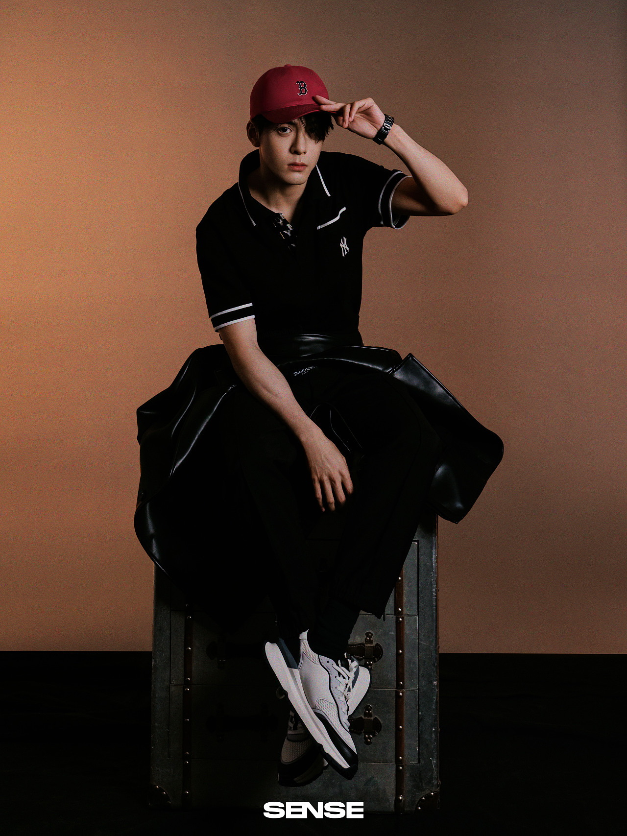 SENSE三月开季刊封面 曾舜晞