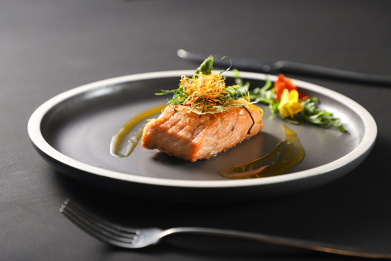 樟木头三正半山酒店西餐厅