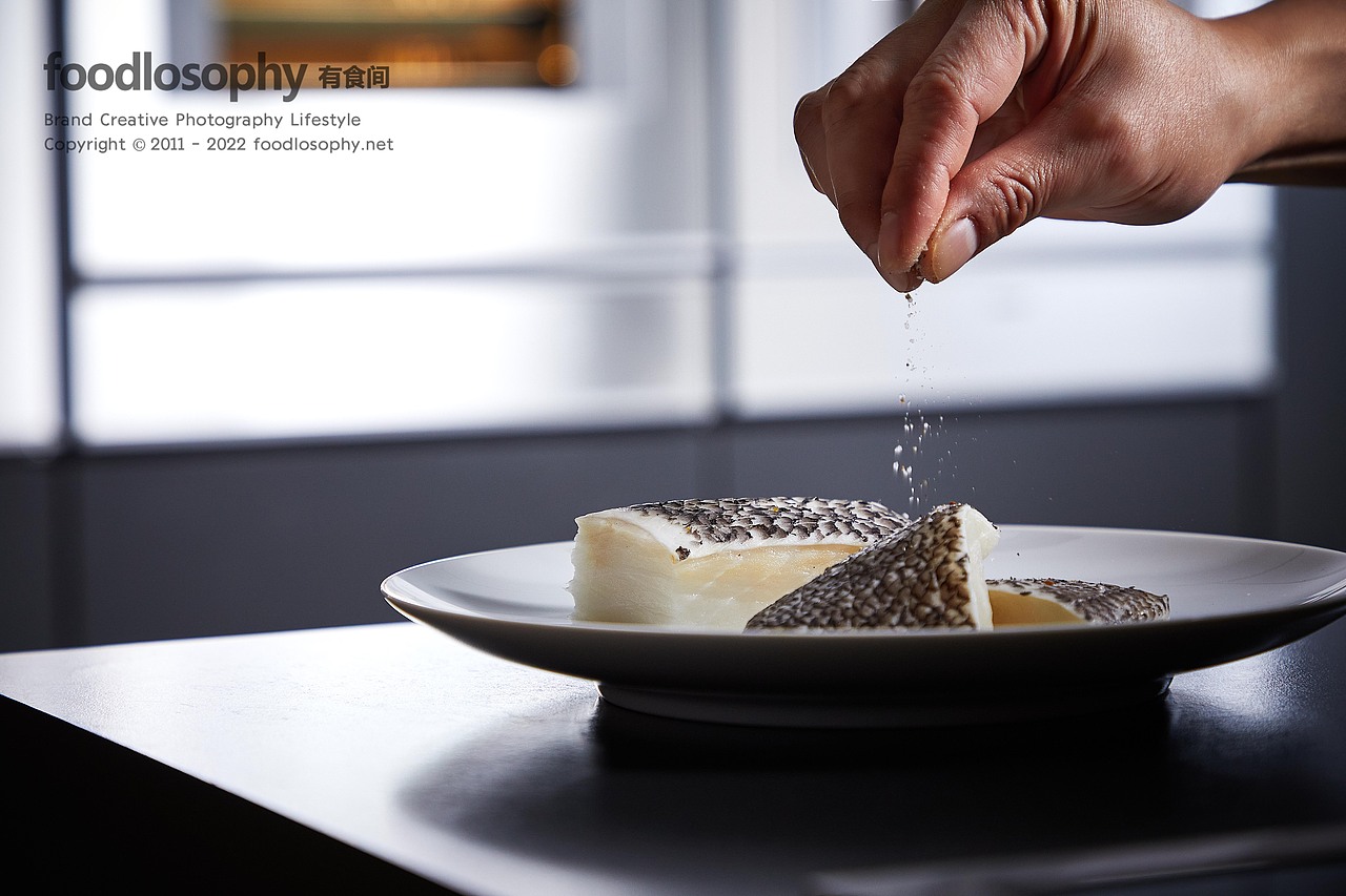 嘉格纳 × 有食间｜奢华暗调风格的高端厨电与西餐料理