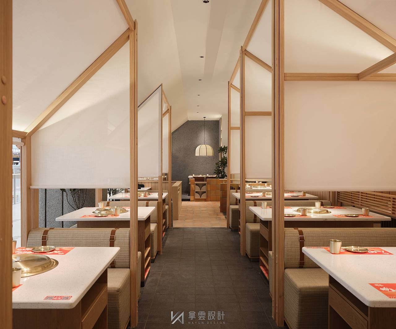 【餐饮空间】仗义烧肉（图ZMzU4MTUzMzY4） - 酒店餐饮设计 - 站酷设计师南京拿云室内设计原创素材 - 站酷ZCOOL