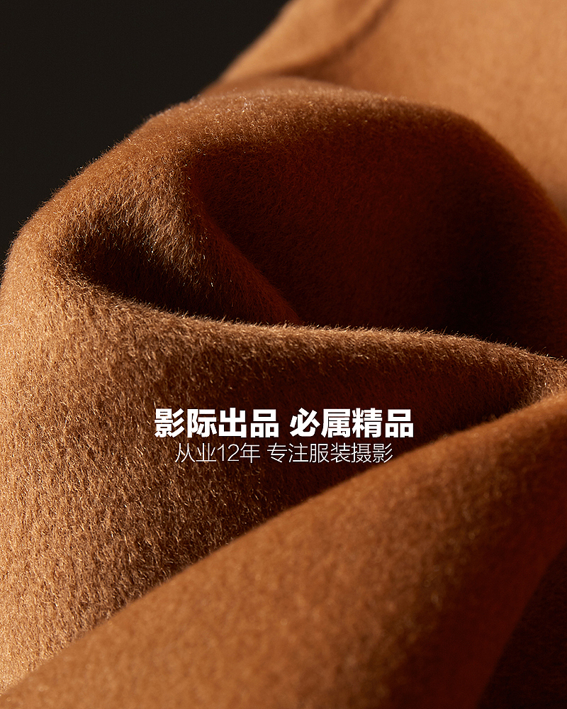 黑底妮子大衣#场景创意拍#平铺挂拍（图ZMzIyNzQ0NTc2） - 产品摄影 - 站酷设计师童装服装电商摄影原创素材 - 站酷ZCOOL