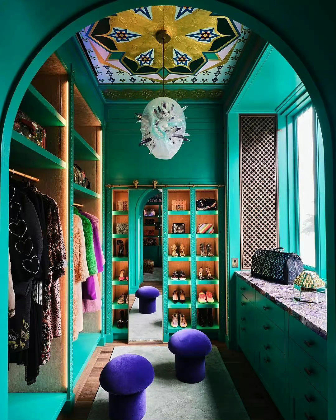 一个超级梦幻的法式住宅 大胆品味和高级奢华