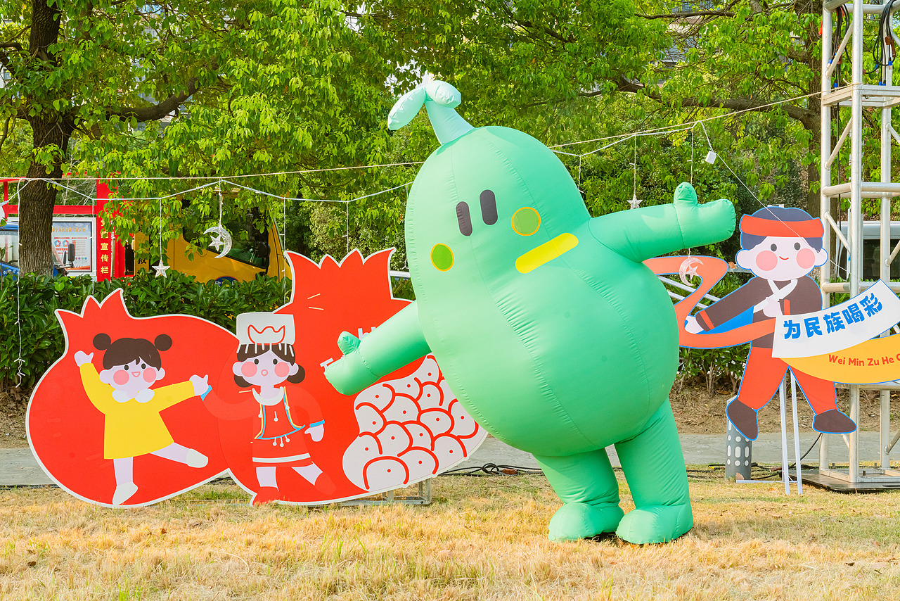 蔬苗ip形象设计（图ZMzE2MzYwNzc2） - IP形象 - 站酷设计师欣伈冯原创素材 - 站酷ZCOOL