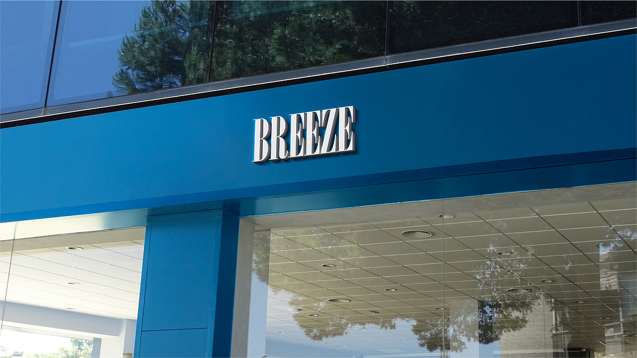 BREEZE | 化妆品牌设计（图ZMzMxNTk1NTcy） - 品牌 - 站酷设计师Breeze512原创素材 - 站酷ZCOOL
