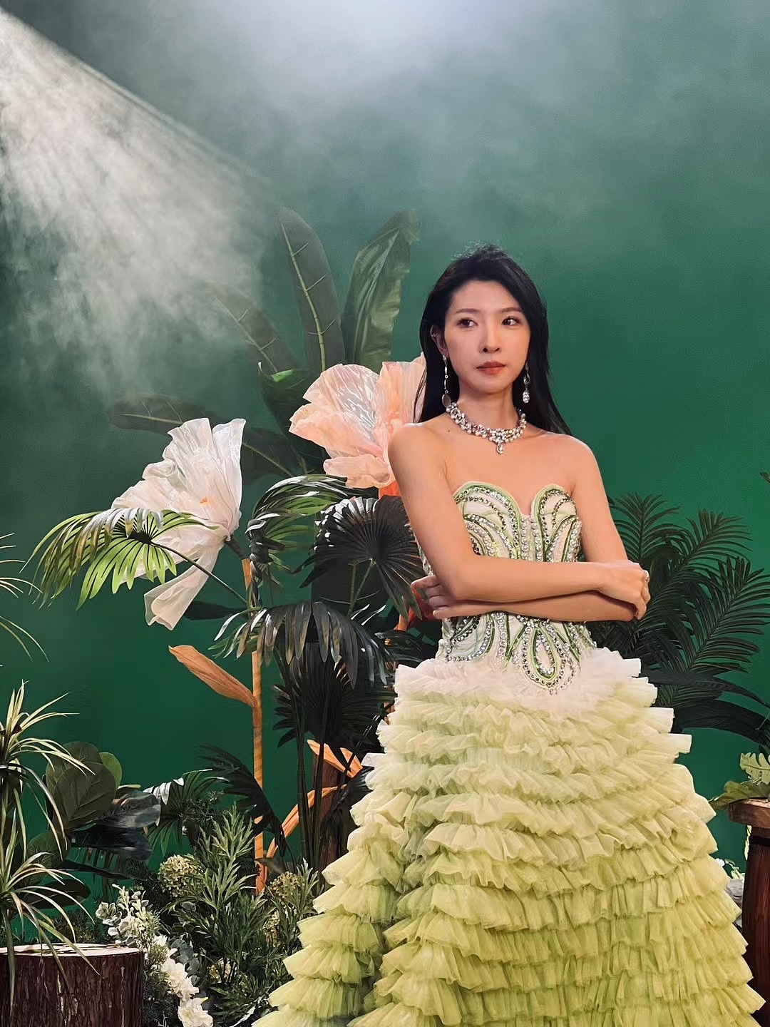 体验慢动作下的多巴胺穿搭快乐