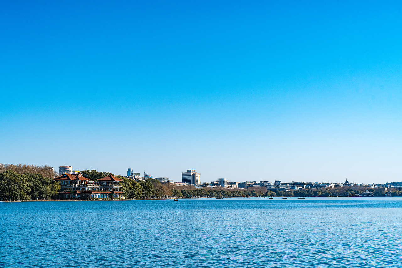 12月周末西湖周边街拍（图ZMzI2MjM2NTY4） - 风光摄影 - 站酷设计师秋之诺原创素材 - 站酷ZCOOL
