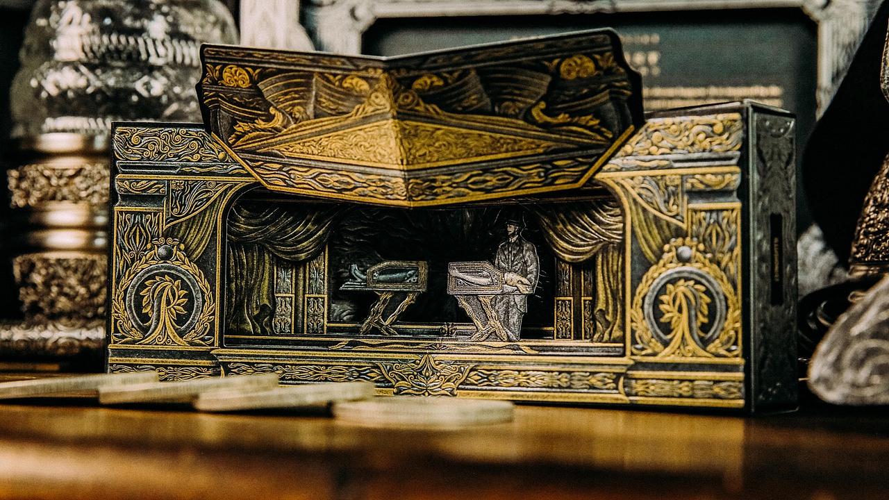 Illusionist 魔术师收藏纸牌扑克套装礼盒设计（图ZMzAxNDA0OTk2） - 包装 - 站酷设计师ARK方舟扑克原创素材 - 站酷ZCOOL