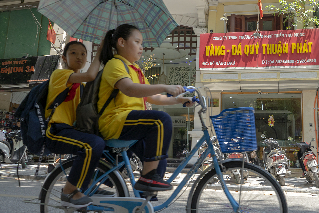 你好，越南。——瞬间纪实影像（图ZMzUyNjIyODgw） - 人文/纪实摄影 - 站酷设计师遇见了LL原创素材 - 站酷ZCOOL