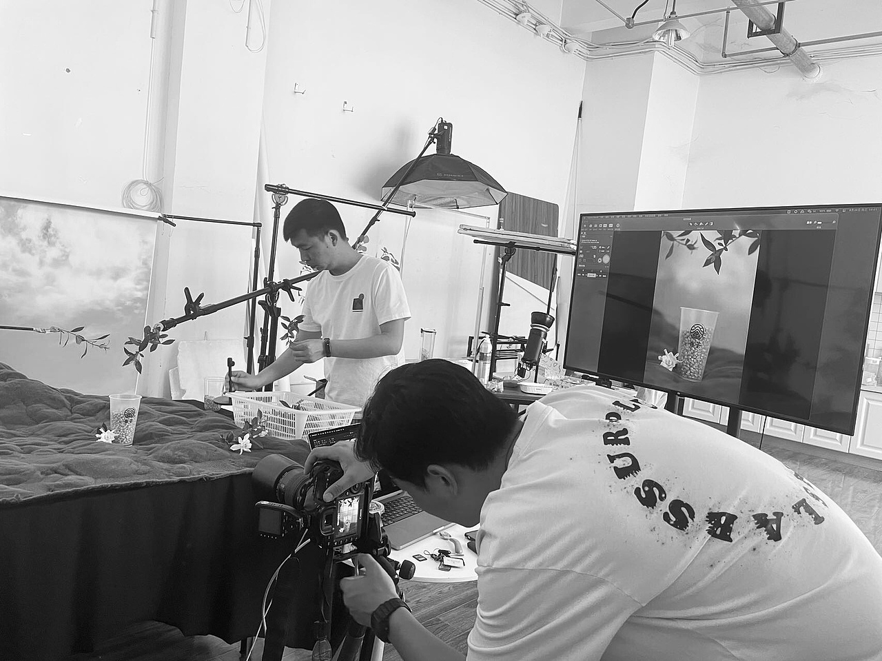 眷茶｜栀子奶茶 茉莉奶茶拍摄（图ZMzE1MDg0ODIw） - 产品摄影 - 站酷设计师沐光MOOGON原创素材 - 站酷ZCOOL