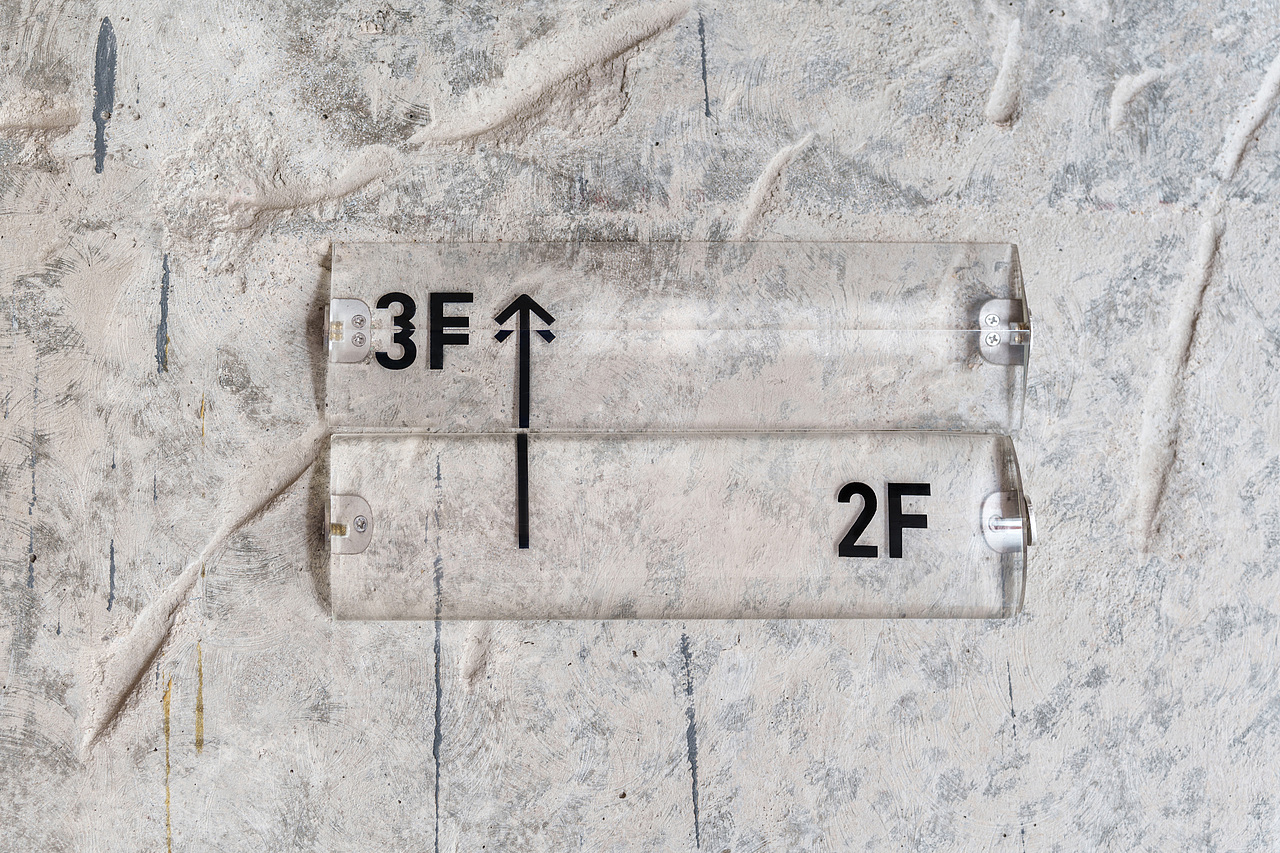 金威啤酒厂— 标识导视设计