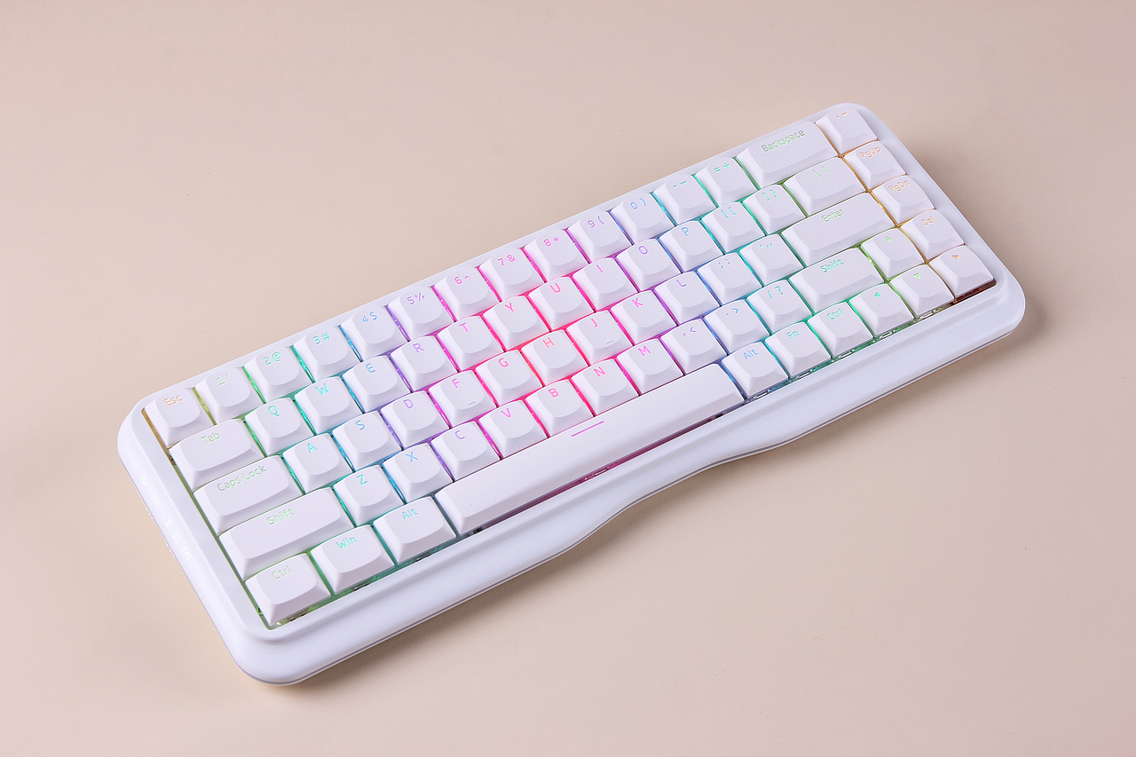 PBT材质纯白键盘,详情页用图