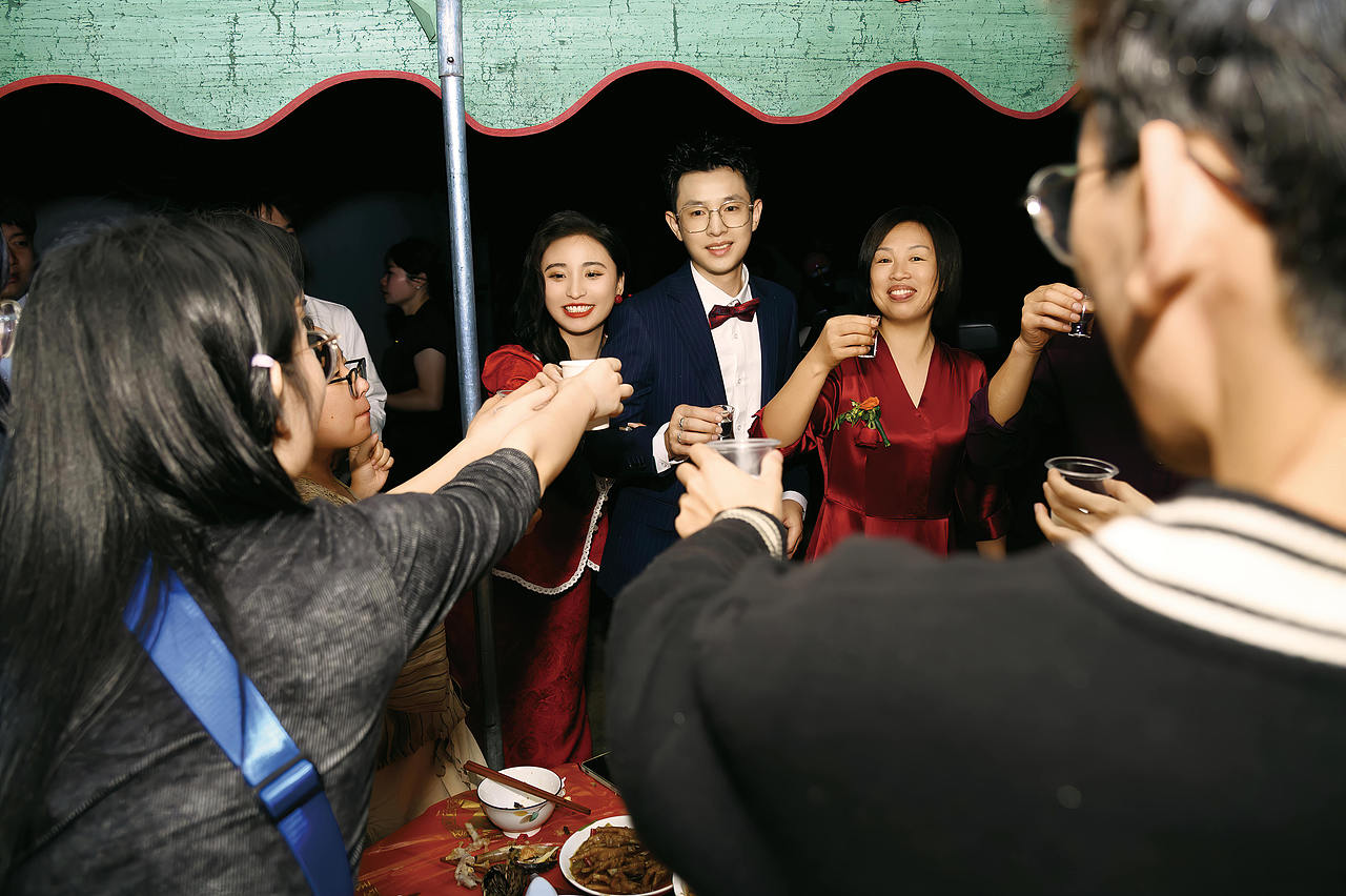 二三年十月五日婚（图ZMzU5NTc2MzAw） - 人像摄影 - 站酷设计师摄影方师傅Fonda原创素材 - 站酷ZCOOL