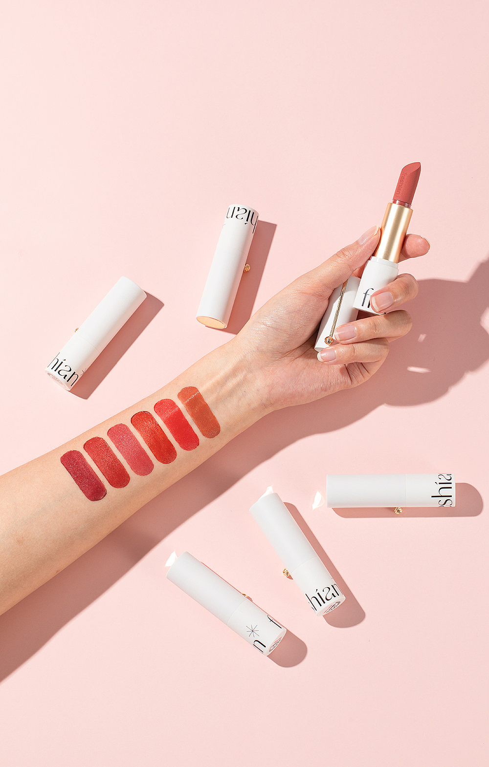 菲色然｜口红（图ZMzM2NjE2NTg0） - 产品摄影 - 站酷设计师影微视觉原创素材 - 站酷ZCOOL