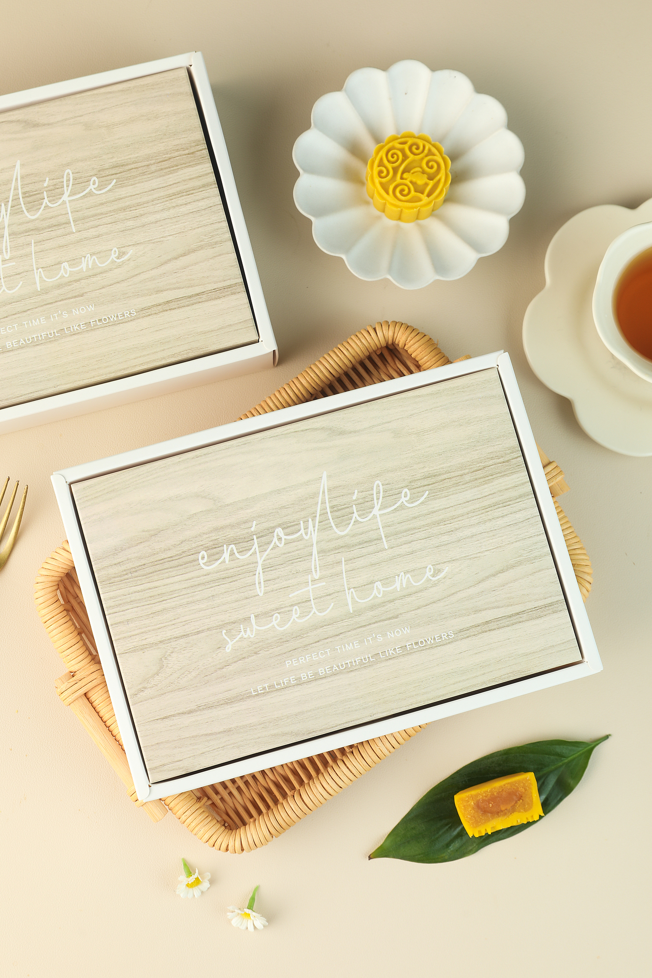 “中秋月饼礼盒~”