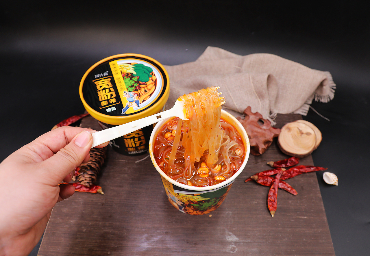 酸辣粉拍摄