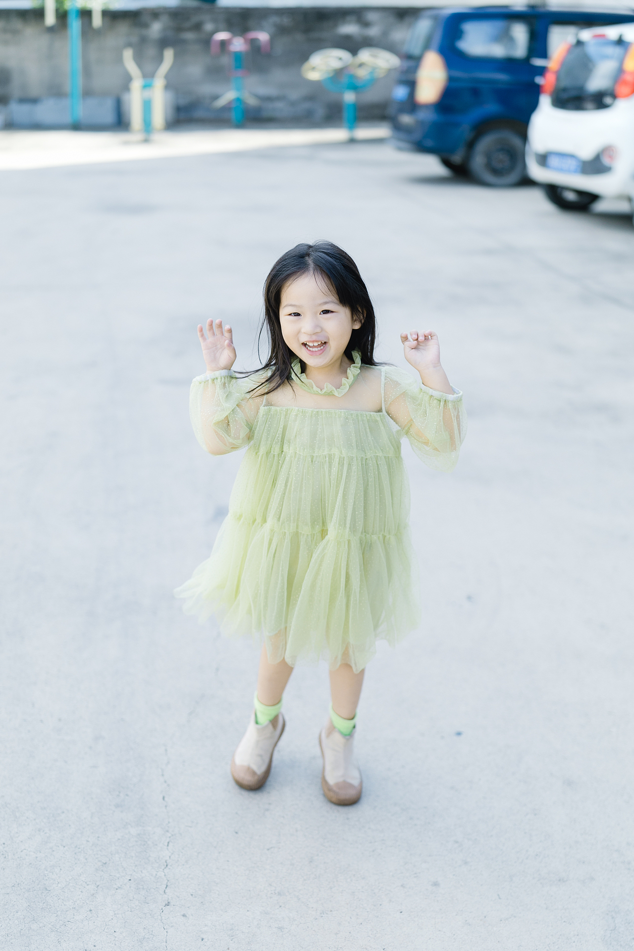 她穿了喜欢的裙子