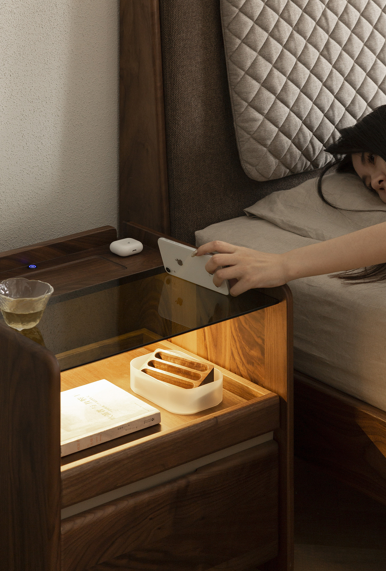 暮光床头柜（图ZMzE4MDA0ODU2） - 生活用品 - 站酷设计师爱伦坡爬小山坡原创素材 - 站酷ZCOOL