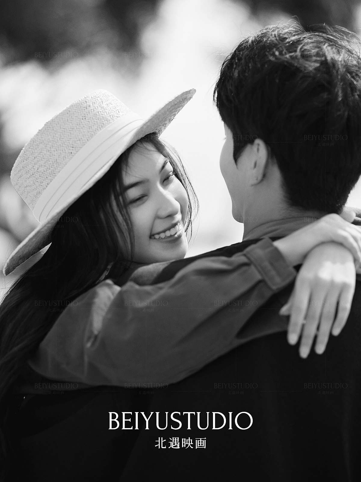 怦然心动,贯穿纯粹的爱恋