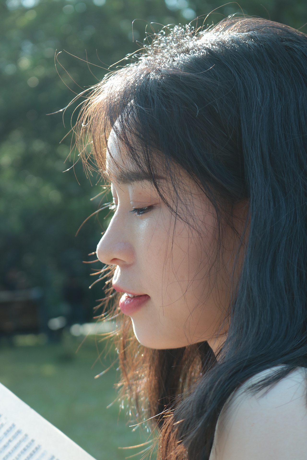 再放一波生图,小姐姐侧颜绝了