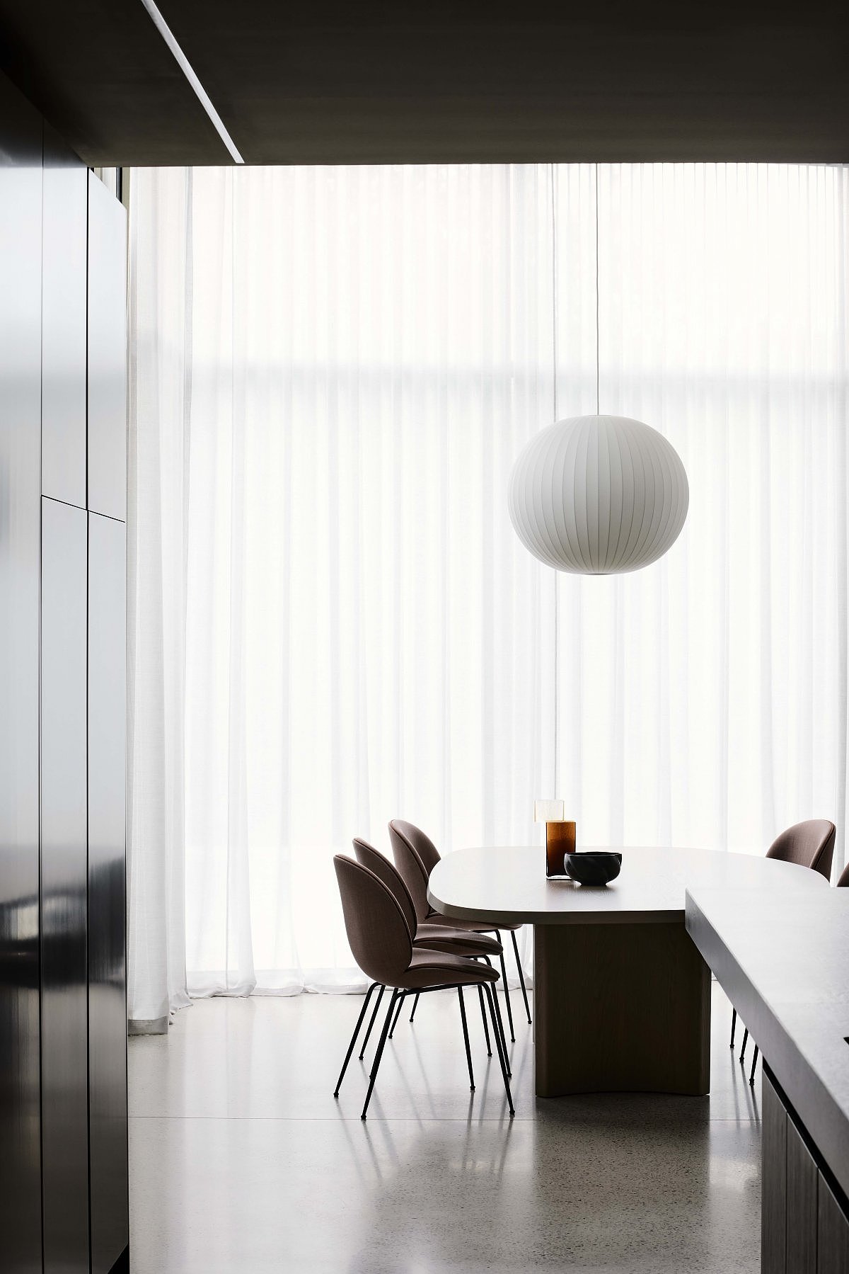 家装设计案例鉴赏——现代轻奢混搭工业风别墅设计