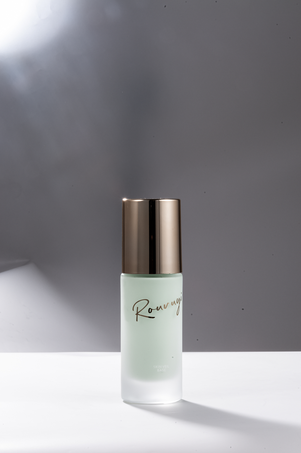 化妆品粉底液拍摄