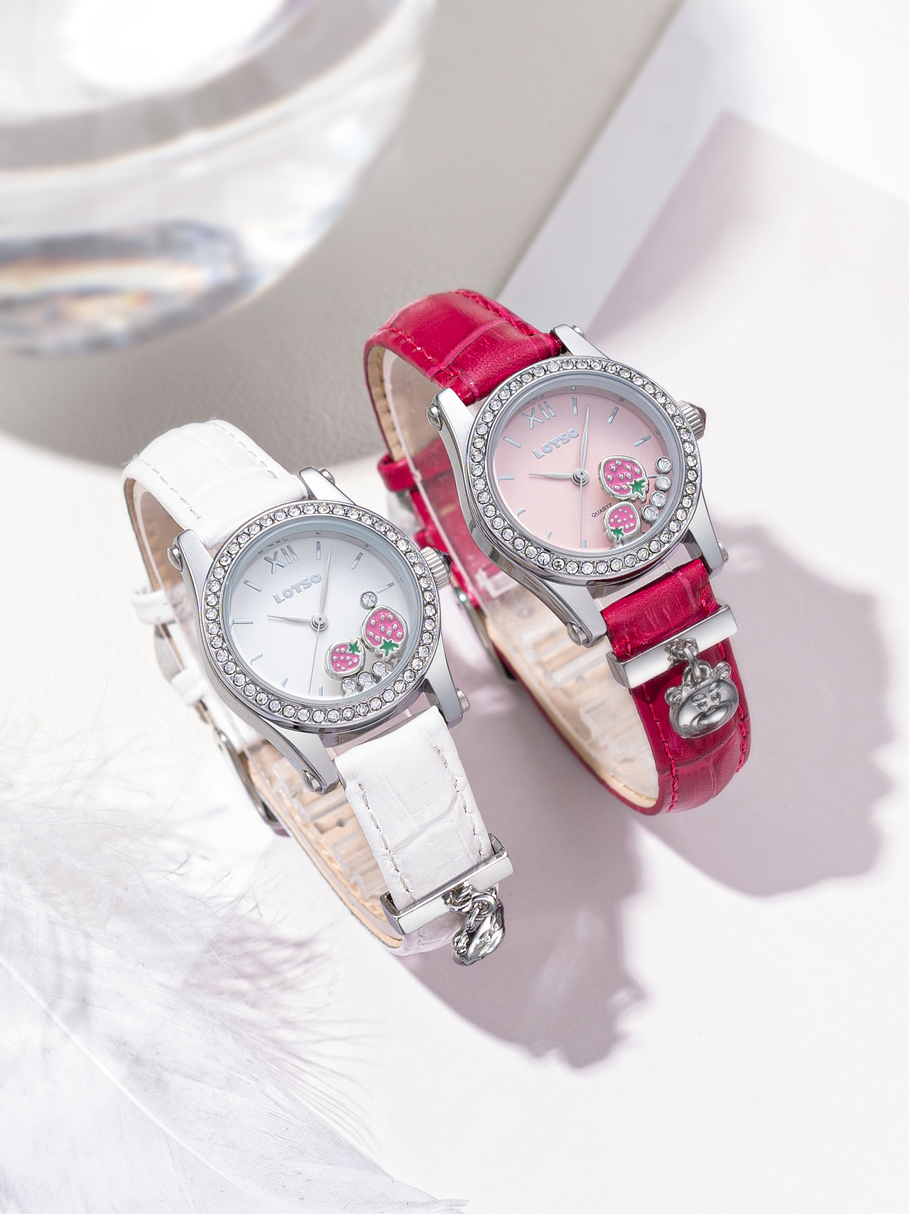 女表拍摄#女表 对表 情侣手表 复古手表 ins风（图ZMzU3NDM5NjEy） - 产品摄影 - 站酷设计师弥游MOYO原创素材 - 站酷ZCOOL